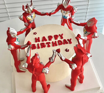 M018-Ultraman cake