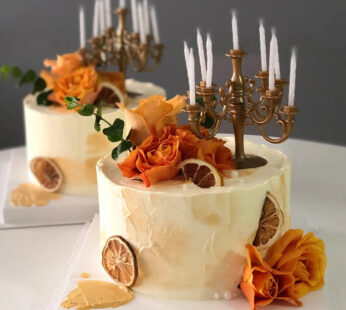 W016-Flower candlestick cake