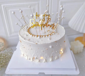 W054-White pearl crown cake