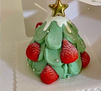 Christmas Tree Cake