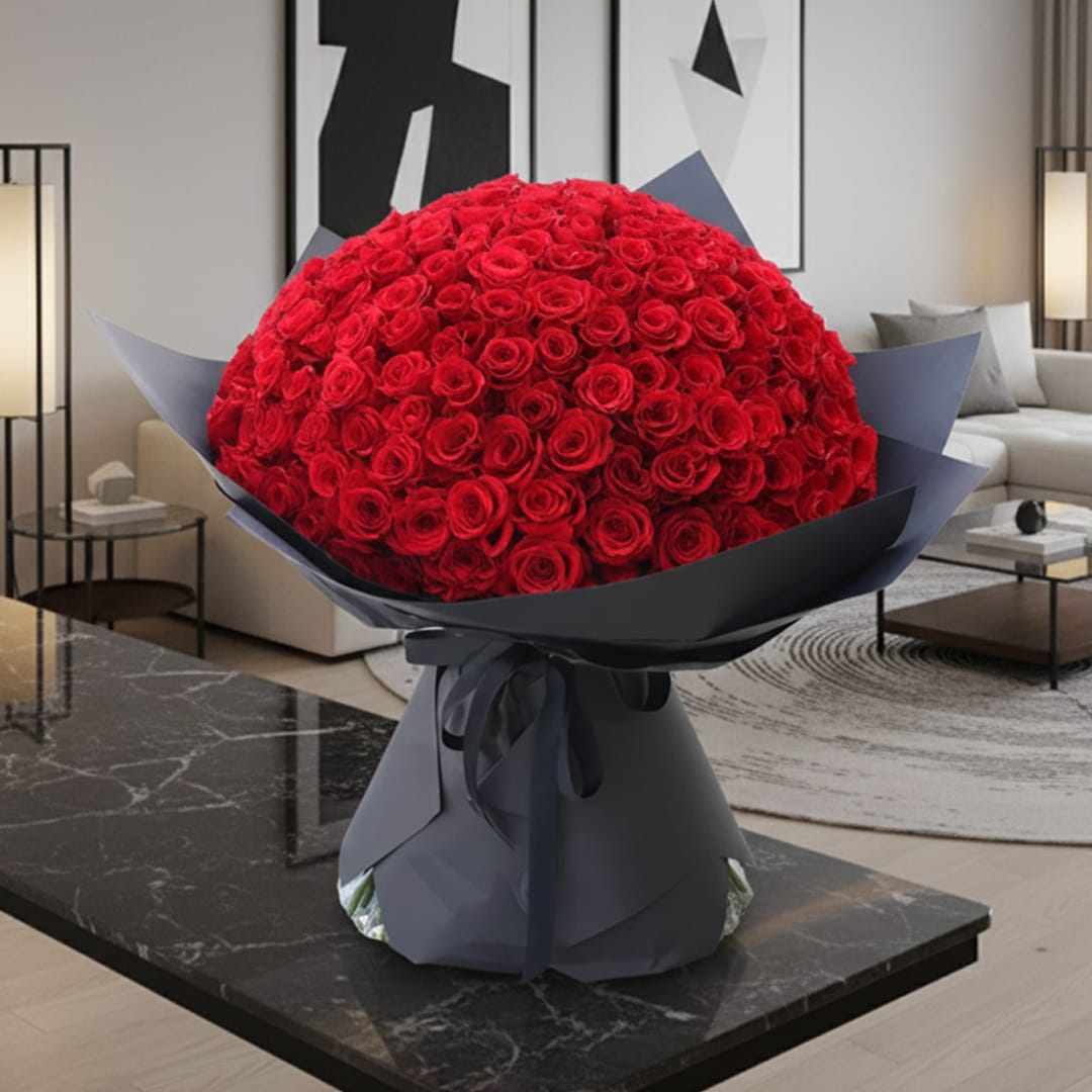 100 Red Rose bouquet