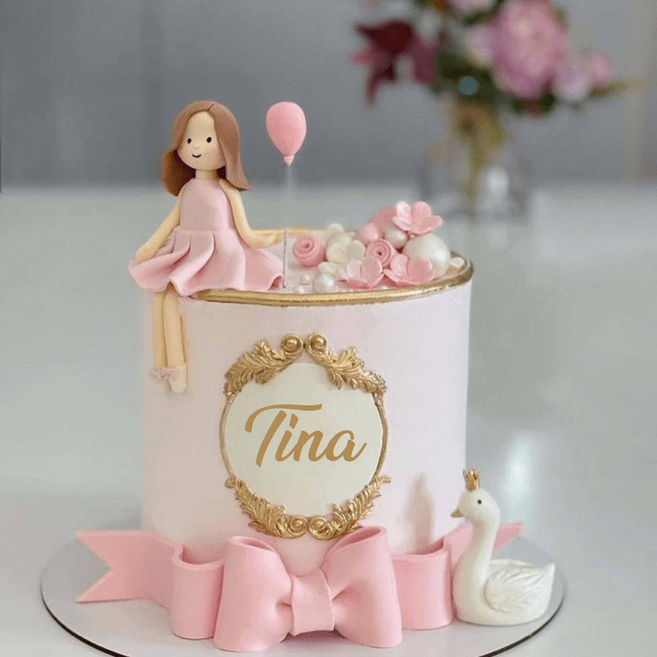 W329- Cute Girl Pink Cake